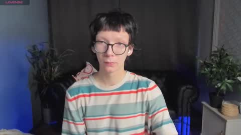 tommy_stars online show from March 2026 05:48:01 AM