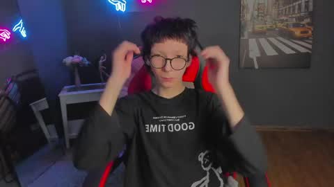 tommy_stars online show from April 2026 05:54:02 AM