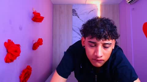 tommy_sweet1 online show from March 2025 10:31:02 PM