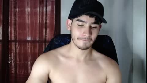 tommycutee21 online show from July 2026 09:39:02 PM