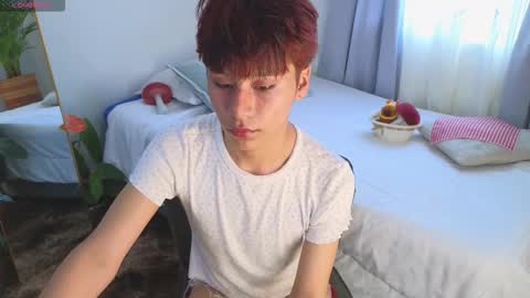 Tommy Foxboy online show from October 2025 01:03:02 PM