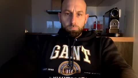 Snapshot of tommyx01 chatting on January 2025 02:56:02 PM Thomas Fit online show from January 2025 02:56:02 PM