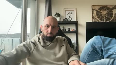 Thomas Fit online show from November 2025 10:58:01 AM