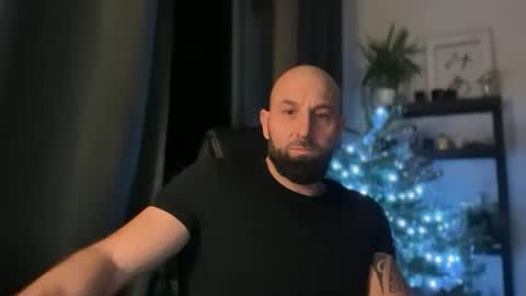 Thomas Fit online show from December 2025 11:02:01 PM