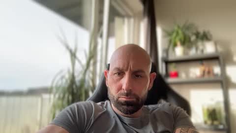 Thomas Fit online show from March 2026 03:16:01 PM