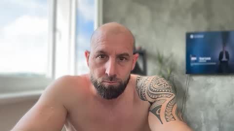 Snapshot of tommyx01 chatting on June 2026 01:16:02 PM Thomas Fit online show from June 2026 01:16:02 PM