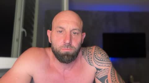 Snapshot of tommyx01 chatting on June 2026 10:09:02 PM Thomas Fit online show from June 2026 10:09:02 PM