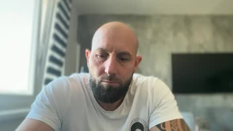 Snapshot of tommyx01 chatting on July 2026 06:16:01 AM Thomas Fit online show from July 2026 06:16:01 AM