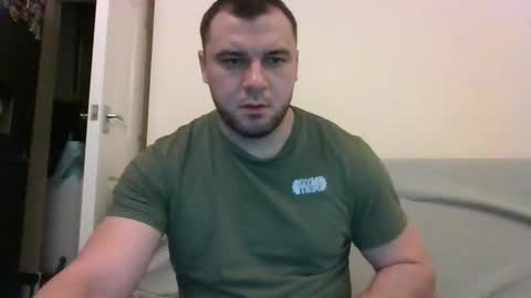 Snapshot of tommyy19901 chatting on December 2024 09:28:01 PM tommyy19901 online show from December 2024 09:28:01 PM