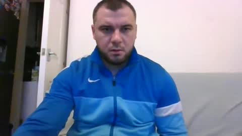 Snapshot of tommyy19901 chatting on December 2024 09:54:02 PM tommyy19901 online show from December 2024 09:54:02 PM