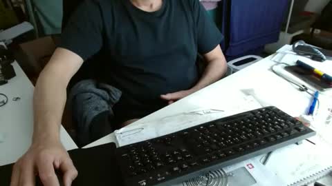 Tom online show from April 2026 10:24:02 AM