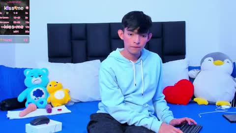 Tonny online show from March 2025 07:49:02 AM