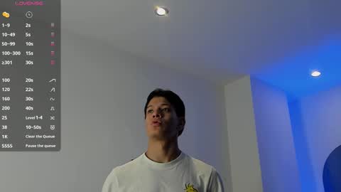 Snapshot of tony_petrov chatting on January 2026 02:27:01 AM tony_petrov online show from January 2026 02:27:01 AM