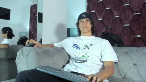 Tony Benedetti online show from April 2026 10:03:02 PM