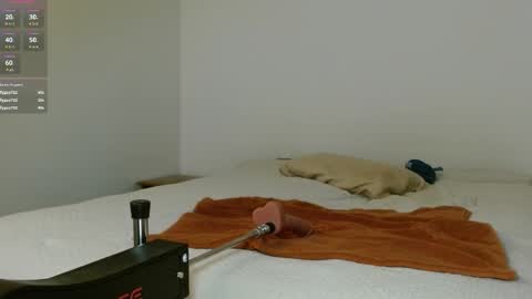 Snapshot of tonycrd chatting on November 2025 09:04:01 AM tonycrd online show from November 2025 09:04:01 AM