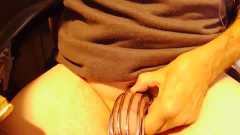 tonydi60 online show from November 2025 03:56:01 PM