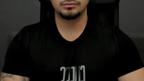 TonyWilcox online show from November 2025 05:57:02 AM