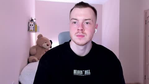 Snapshot of toohornyserj chatting on January 2025 02:08:02 AM toohornyserj online show from January 2025 02:08:02 AM