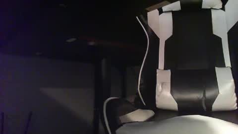 Snapshot of tool1 chatting on December 2024 12:10:02 AM tool1 online show from December 2024 12:10:02 AM