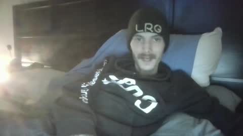 Snapshot of tootall803 chatting on December 2024 09:21:02 AM TooTall803 online show from December 2024 09:21:02 AM