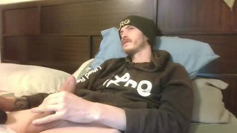 Snapshot of tootall803 chatting on January 2025 01:57:02 AM TooTall803 online show from January 2025 01:57:02 AM