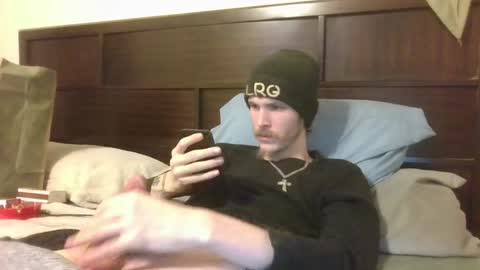 Snapshot of tootall803 chatting on January 2025 08:02:01 AM TooTall803 online show from January 2025 08:02:01 AM