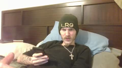 Snapshot of tootall803 chatting on January 2025 04:44:01 AM TooTall803 online show from January 2025 04:44:01 AM