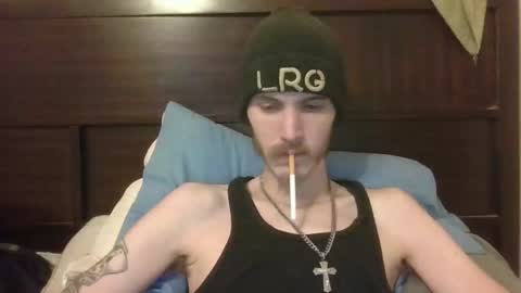 Snapshot of tootall803 chatting on January 2025 02:43:01 AM TooTall803 online show from January 2025 02:43:01 AM