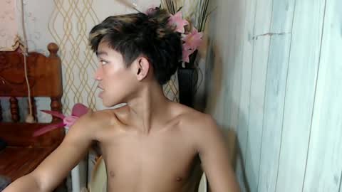 Snapshot of toothlessxx chatting on July 2026 08:16:02 AM jhonrex online show from July 2026 08:16:02 AM