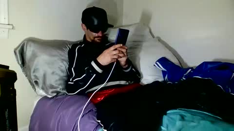 Snapshot of topdogintraining93 chatting on May 2026 04:26:01 PM SagMeOreduceMe online show from May 2026 04:26:01 PM