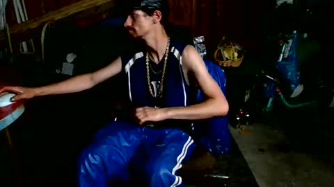 Snapshot of topdogintraining93 chatting on May 2026 11:40:01 AM SagMeOreduceMe online show from May 2026 11:40:01 AM