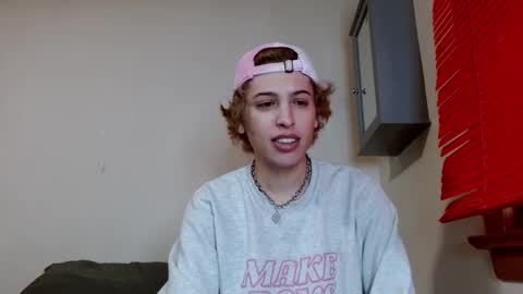 TopZaddy online show from November 2025 06:41:02 PM