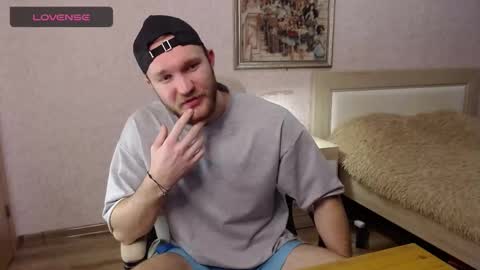 Glebaty online show from February 2026 05:35:01 PM