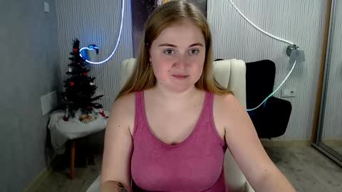 Snapshot of tori_blond chatting on January 2025 10:33:02 AM tori_blond online show from January 2025 10:33:02 AM