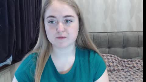 tori_blond online show from February 2026 06:32:01 AM