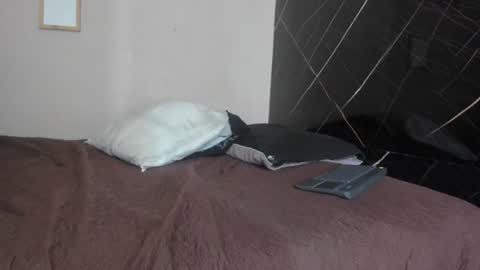 Snapshot of tori_trixi chatting on December 2024 07:38:02 PM Tori and Mad online show from December 2024 07:38:02 PM