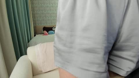 Snapshot of torinova chatting on December 2024 02:49:02 AM online show from December 2024 02:49:02 AM