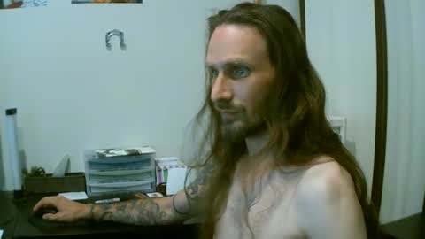 Tornado2156 online show from June 2026 11:18:01 PM