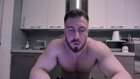 toro_arrapato online show from December 2024 01:17:01 AM