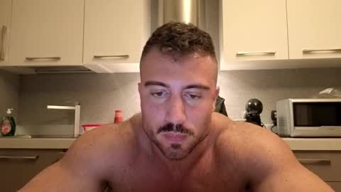 toro_arrapato online show from November 2025 03:58:01 PM