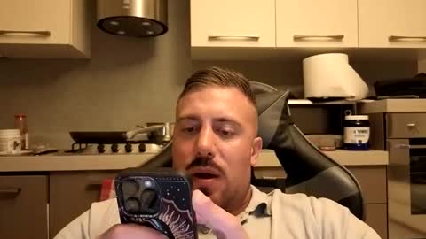 toro_arrapato online show from May 2026 08:57:02 PM