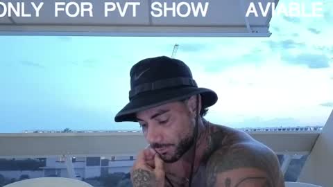 toro_arrapato online show from August 2026 07:24:02 PM