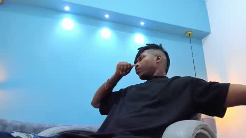 Torybigdick online show from September 2025 07:47:01 PM