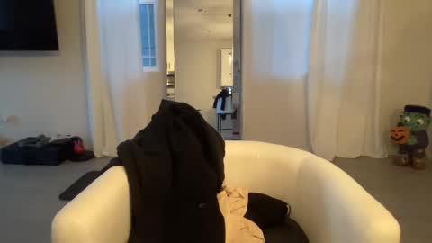 ASH online show from October 2025 12:55:01 AM