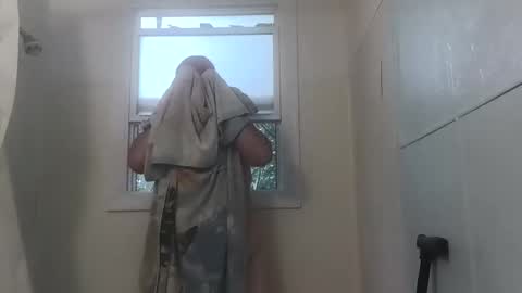 Snapshot of totallyawesome_65 chatting on September 2025 12:15:01 PM totallyawesome_65 online show from September 2025 12:15:01 PM