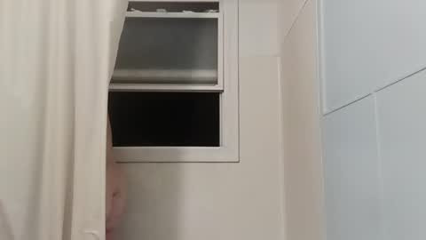 Snapshot of totallyawesome_65 chatting on September 2025 09:32:02 AM totallyawesome_65 online show from September 2025 09:32:02 AM