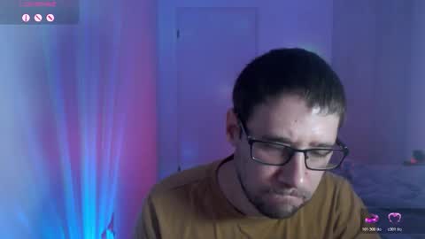 Snapshot of totoclown chatting on October 2025 02:25:02 AM Thomas online show from October 2025 02:25:02 AM