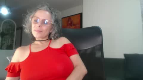 Snapshot of totypink chatting on January 2025 08:21:01 PM TotyPink online show from January 2025 08:21:01 PM