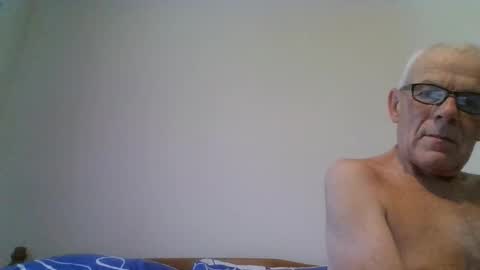 Snapshot of touche5656607203 chatting on February 2025 09:10:01 AM touche5656607203 online show from February 2025 09:10:01 AM