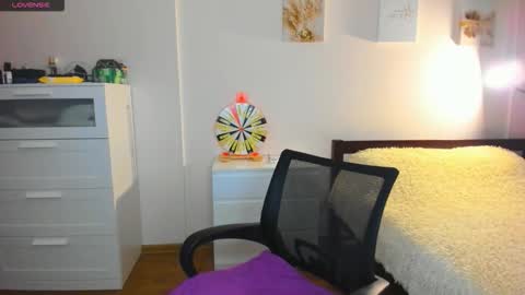 Ellina online show from March 2026 02:22:01 AM